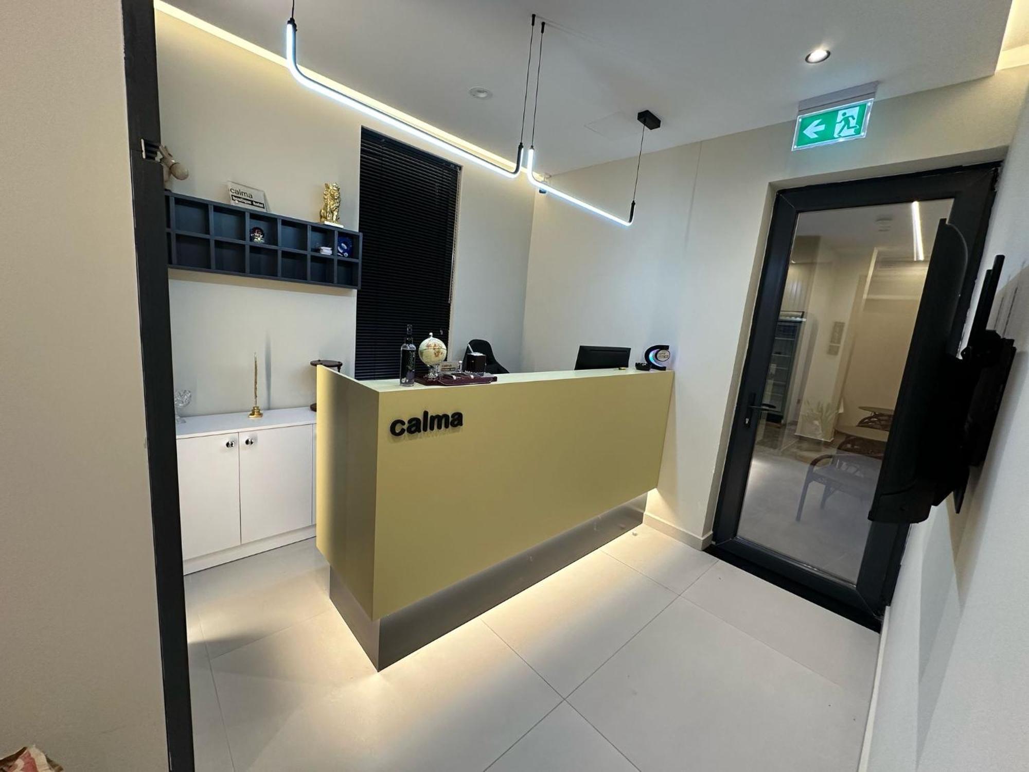 Calma Boutique Hotel Vlorë Екстериор снимка